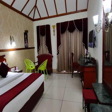 Tea County Hotel Munnar Kültér fotó