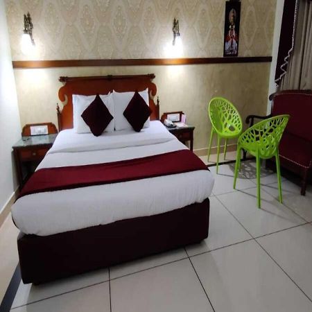 Tea County Hotel Munnar Kültér fotó