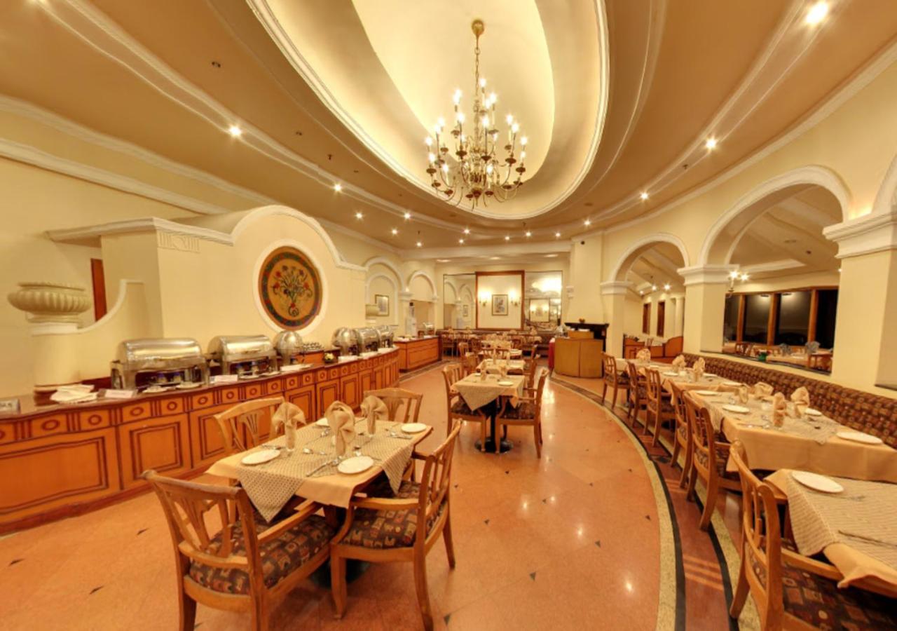Tea County Hotel Munnar Kültér fotó